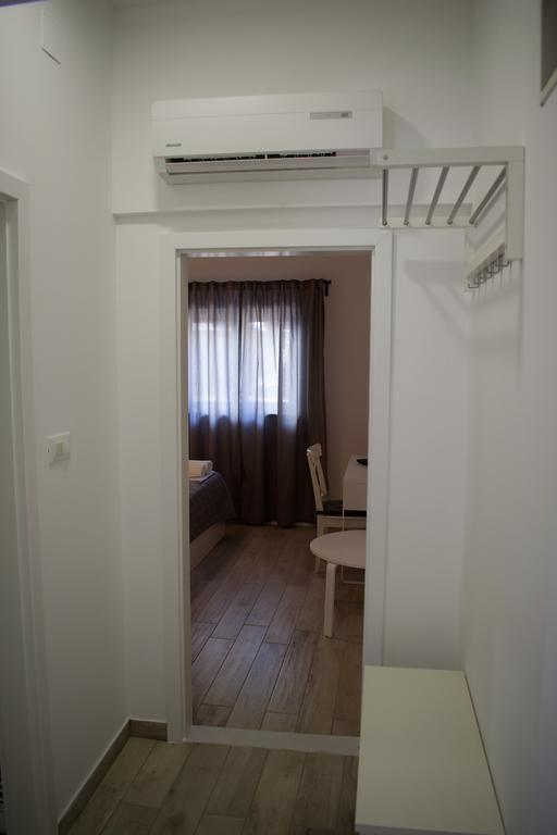 Apartments Pinery Макарска Экстерьер фото